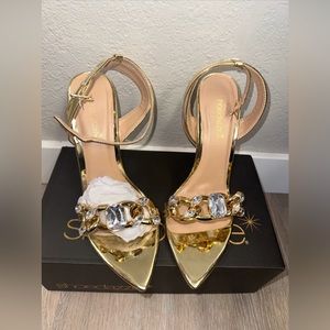 Shoe Dazzle Size 8.5 EUR 39 W/ Box Open Toe Buckle Close Gold Mix Cuban Pump